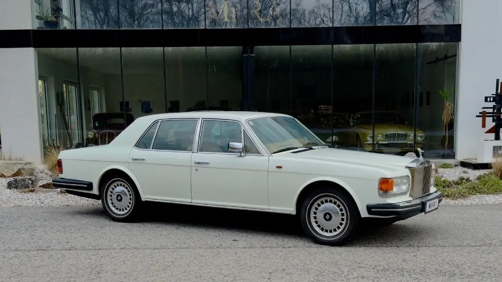 Rolls-Royce Silver Spirit Oldtimer mieten in Wien